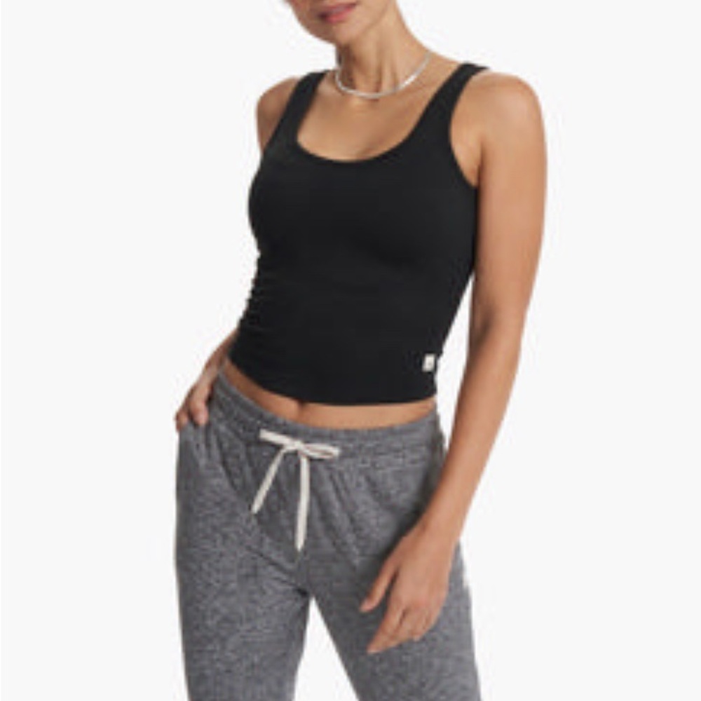 Vuori Essential Tank Top